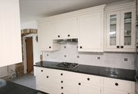 Hand-painted Bespoke Galley Kitchen. Enlargement 4 (0.6 mb).
