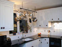 Hand-painted Bespoke Shaker Kitchen. Enlargement 6 (0.6 mb).