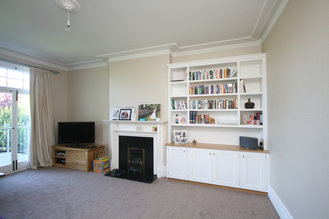 Bespoke painted Alcove Unit with Oak Worktop, Click for Enlargement 1 (0.6 mb)