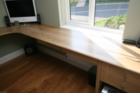Pen Drawer Closed in Bespoke Office in Oak with Surrounding Desk. Enlargement 3 (0.6 mb)
