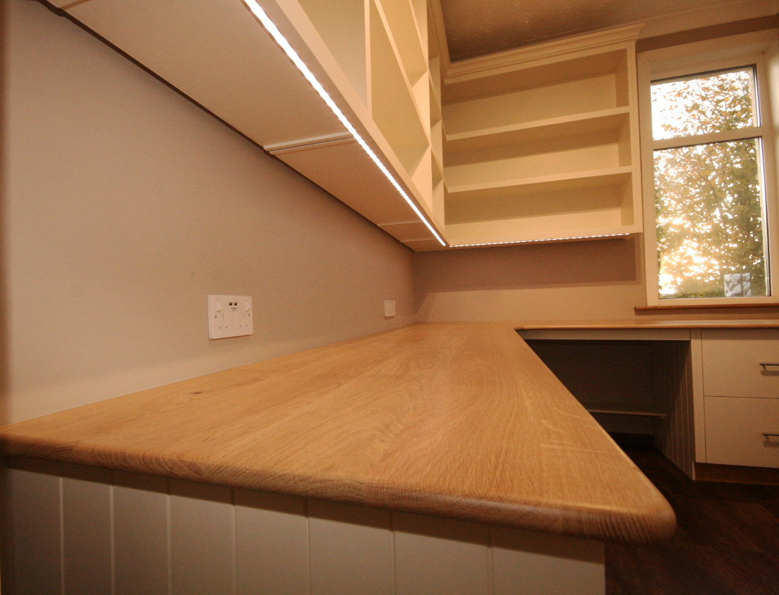Back to Bespoke Hand Painted Home Office with Oak Desk, Bookshelves, Cupboards and Filing Cabinets main page.
